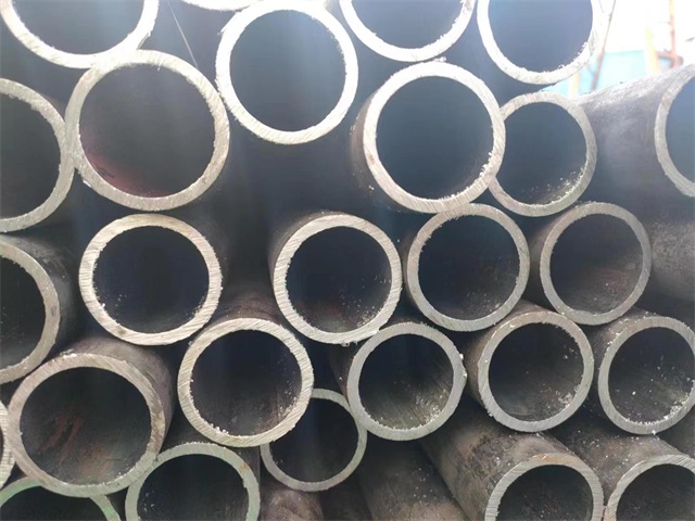 乌鲁木齐27simn无缝钢管厂