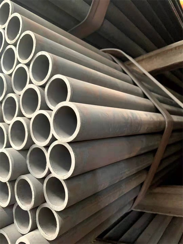 乌鲁木齐15CrMo结构钢管