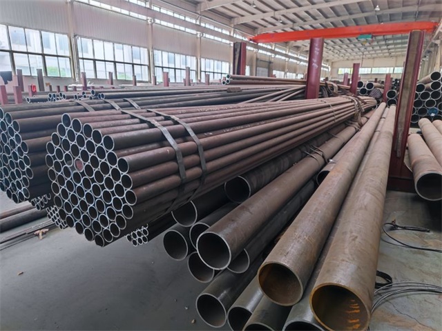 乌鲁木齐15CrMoG高压锅炉钢管