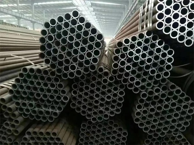 乌鲁木齐20#石油裂化用无缝钢管